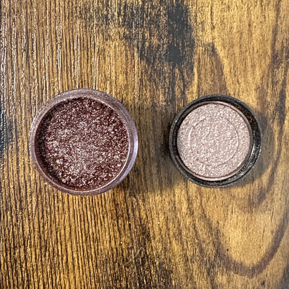 MAC Pigment- Copperclast - Picture 3 of 3